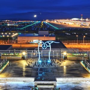 大阪gardenのサプライズプロポーズ 関空展望ホール スカイビュー