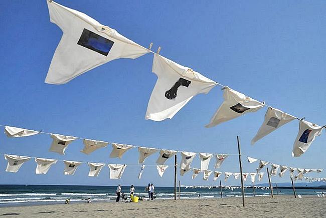 大阪のサプライズプロポーズ 砂浜美術館