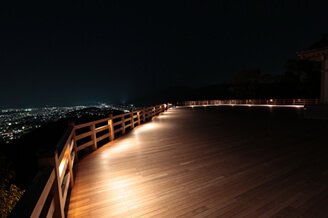 大阪のサプライズプロポーズ 将軍塚青龍殿 大舞台