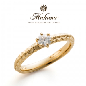 堺市で人気のゴールド婚約指輪のマカナ