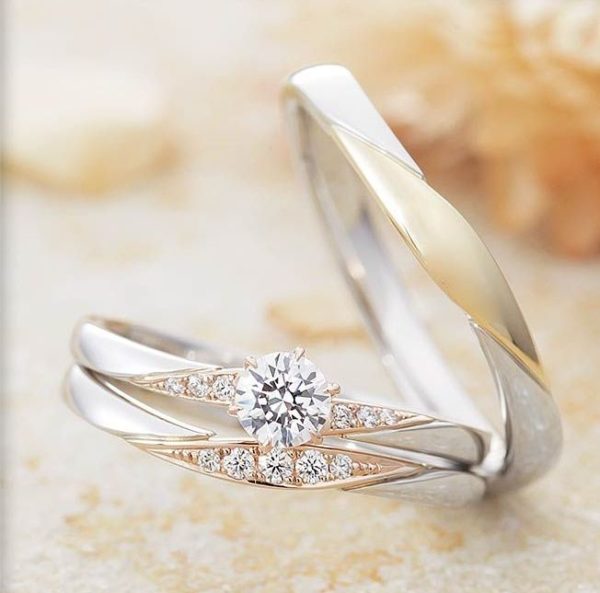 岸和田市で人気の婚約指輪・結婚指輪セットリングブランドアムールアミュレットデザイン9