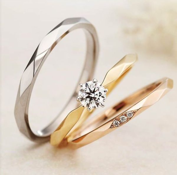 岸和田市で人気の婚約指輪・結婚指輪セットリングブランドアムールアミュレットデザイン12