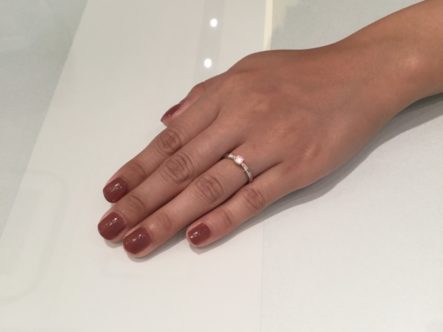 RosettEの婚約指輪とIDEALのダイヤモンド　（尼崎市）