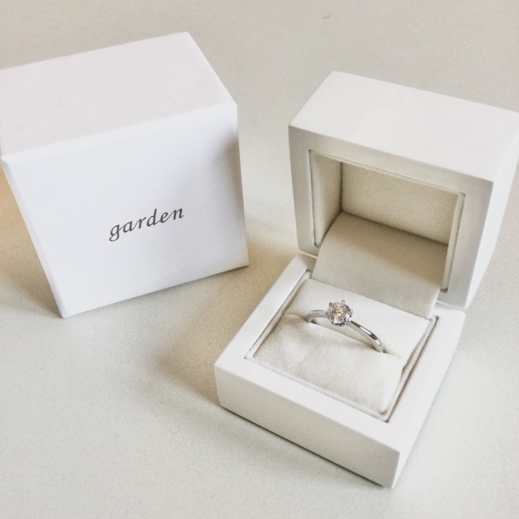 岸和田市ガーデン本店で婚約指輪ご成約特典のプロポーズボックス