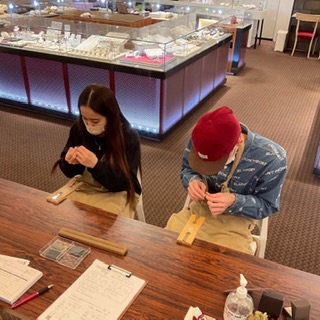 南大阪で学生に大人気の手作りペアリングはgarden本店
