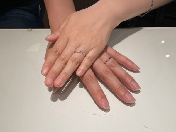 和歌山県岩出市|カラーストーンの結婚指輪のSO(ソウ)をご成約いただきました