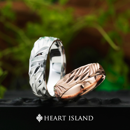 泉州でおすすめのハワイアンジュエリーブランドのハートアイランドの結婚指輪デザインのTROPICAL SCROLL幸せを運ぶ波