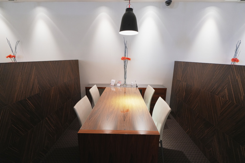 婚約指輪とプロポーズプランを扱うgarden本店