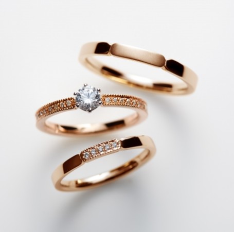 南大阪(堺市・和泉市・岸和田市)の関西最大級の品揃えガーデン本店の結婚指輪ロゼット1