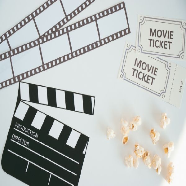 高品質ダイヤモンド成約で映画チケットプレゼント