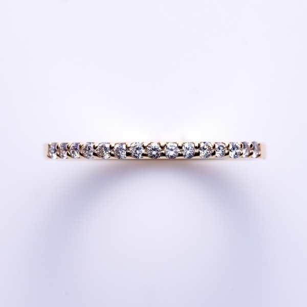 リュール安いゴールドの婚約指輪